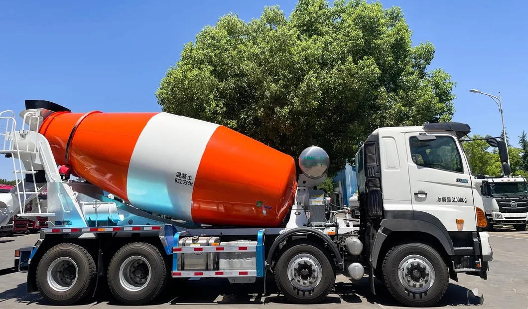 Sino Truck HOWO/ Sitrack Chassis Concrete Truck Mixer Vehical with High Quality